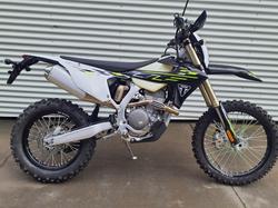 Triumph TF 250-E