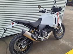 2025 Ducati Desert X Desert X White