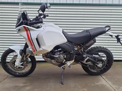 2025 Ducati Desert X Desert X White