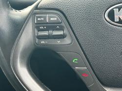 2015 Kia
Cerato Si