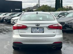 2015 Kia
Cerato Si