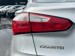 2015 Kia
Cerato Si