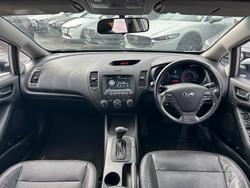 2015 Kia
Cerato Si