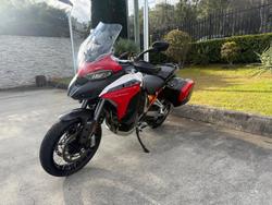 2022 Ducati
Multistrada V4S