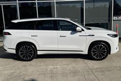 2025 Jaecoo J8 Track