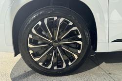 2025 Jaecoo J8 Track