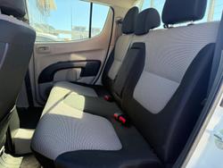 2015 Mitsubishi
Triton GLX