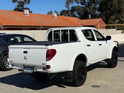 2015 Mitsubishi
Triton GLX