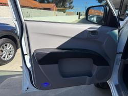 2015 Mitsubishi
Triton GLX