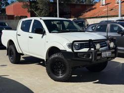 2015 Mitsubishi
Triton GLX