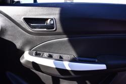 2023 Suzuki
Swift GL
