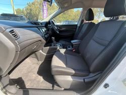 2019 Nissan
X-TRAIL ST
