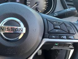 2019 Nissan
                X-TRAIL ST