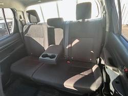 2023 Toyota
Hilux SR
