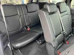 2024 Ford
Everest Sport