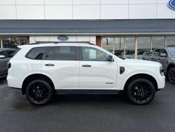 2024 Ford
Everest Sport