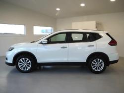 2020 Nissan
X-TRAIL ST