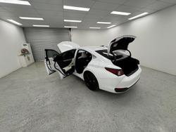2022 Lexus ES 300h F Sport AXZH10R White Nova