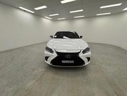 2022 Lexus ES 300h F Sport AXZH10R White Nova