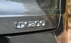2022 Lexus
UX 200 Luxury