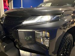 2022 Mitsubishi
Triton GSR