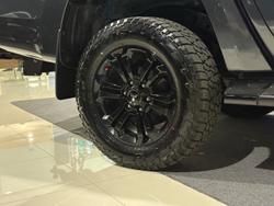 2022 Mitsubishi
Triton GSR