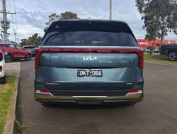 2024 Kia
Carnival GT-Line HEV