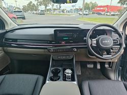 2024 Kia
Carnival GT-Line HEV
