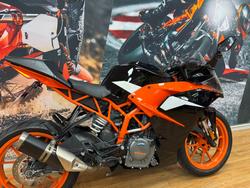 2016 Ktm RC 390 BLACK ORANGE