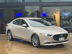 2025 Mazda
3 G20 Evolve