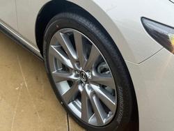 2025 Mazda
3 G20 Evolve