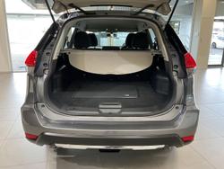 2019 Nissan
X-TRAIL ST
