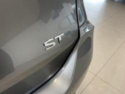 2019 Nissan
X-TRAIL ST