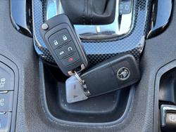 2016 Holden
Commodore SV6 Black