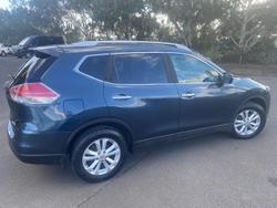 2015 Nissan
X-TRAIL ST-L
