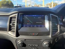 2021 Ford
Everest Sport