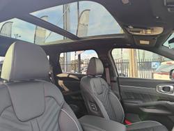 2025 Kia
Sorento HEV GT-Line