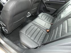 2015 Volkswagen
Golf 103TSI Highline