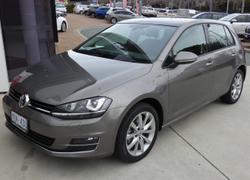 2015 Volkswagen
Golf 103TSI Highline