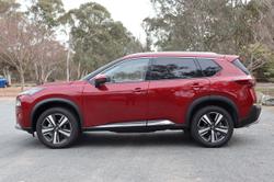 2024 Nissan
X-TRAIL Ti