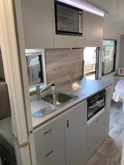 2025 Design RV Odyssey Van F1-5, 20;6''