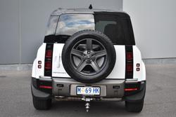 2024 Land Rover Defender 110 D350 X-Dynamic SE L663 MY25.5 AWD Fuji White