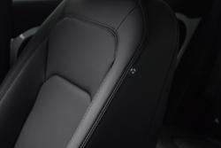 2025 Land Rover
Defender 110 D350 X-Dynamic SE