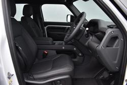 2025 Land Rover Defender 110 D350 X-Dynamic SE L663 MY25.5 AWD Fuji White
