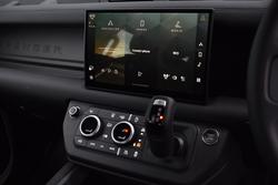 2025 Land Rover
Defender 110 D350 X-Dynamic SE