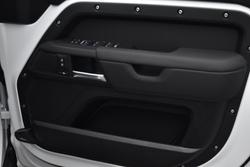 2025 Land Rover
Defender 110 D350 X-Dynamic SE