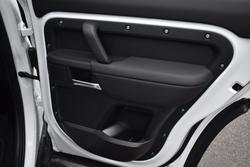 2025 Land Rover Defender 110 D350 X-Dynamic SE L663 MY25.5 AWD Fuji White