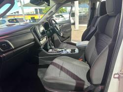 2022 Isuzu
MU-X LS-U