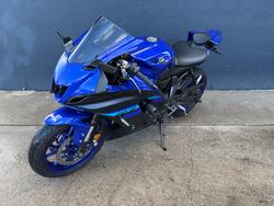 2024 Yamaha YZF-R7LA BLUE