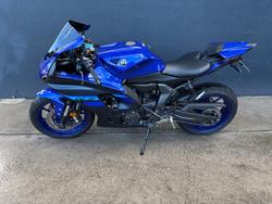 2024 Yamaha YZF-R7LA BLUE